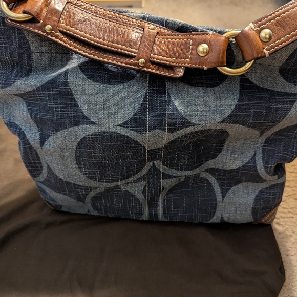 Vintage Coach Denim Blue and Brown Shoulder Baggage - Picture 5 of 6